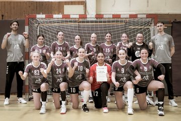 Bild 113 - wCJ TSV Ellerau - HSG Kremperheide/Muensterdorf : Ergebnis: 22:20